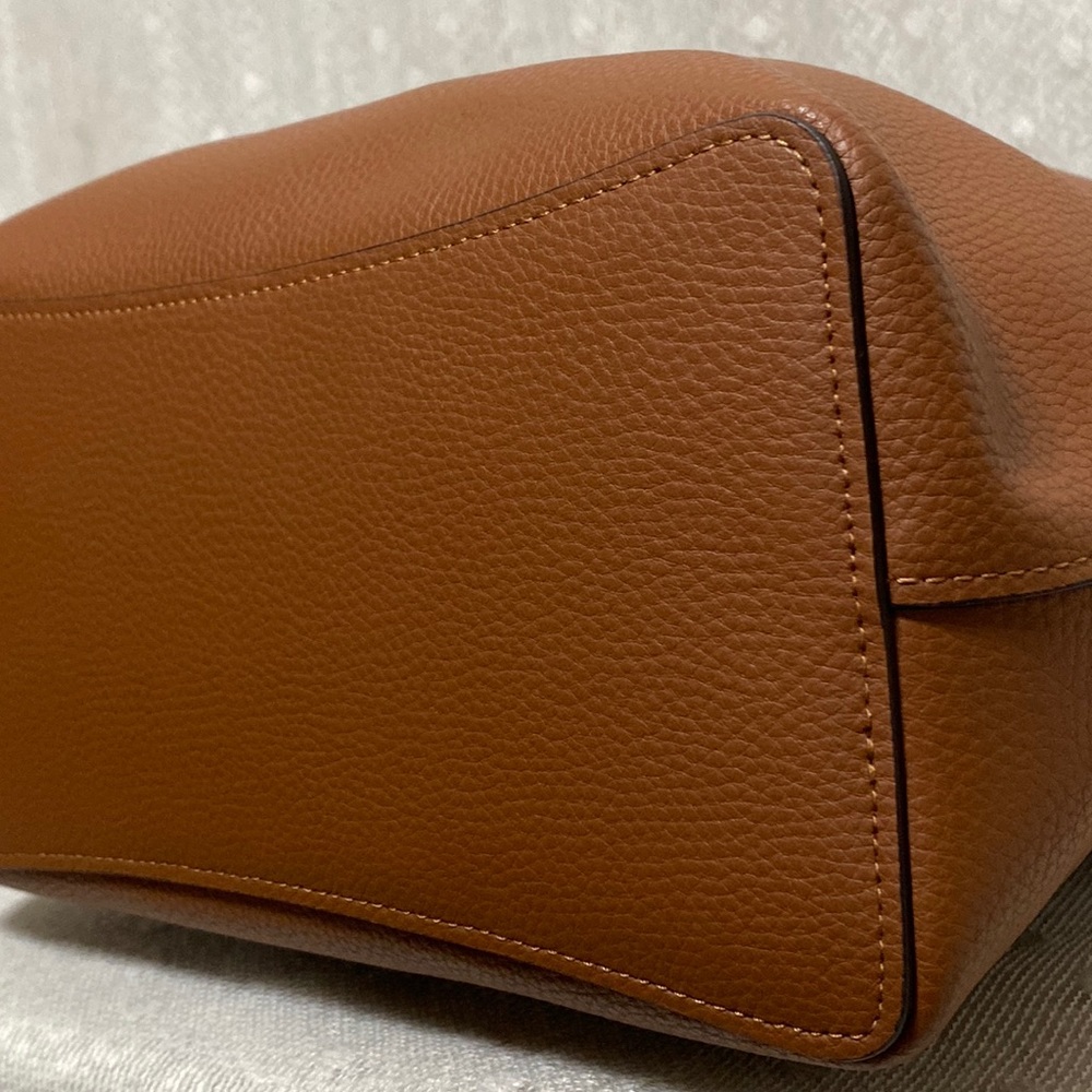 *SOLD*Coach Large Leather Town Bucket Bag In Redwood 1941 Red - Picture 12 of 15